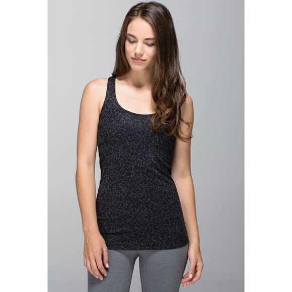 Lululemon Cool Racerback Black Petal Camo Printed Black Deep Coal Tank 6 - Picture 1 of 5